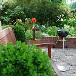Bed & Breakfast Freiberg 3* פרייברג