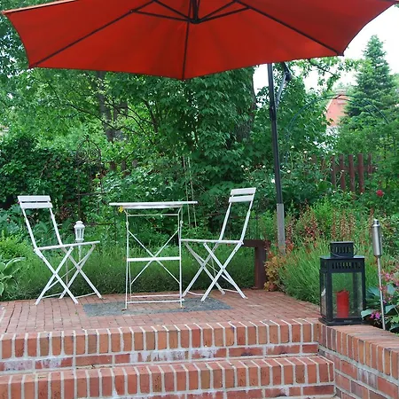 Bed & Breakfast Freiberg Panzió 3*
