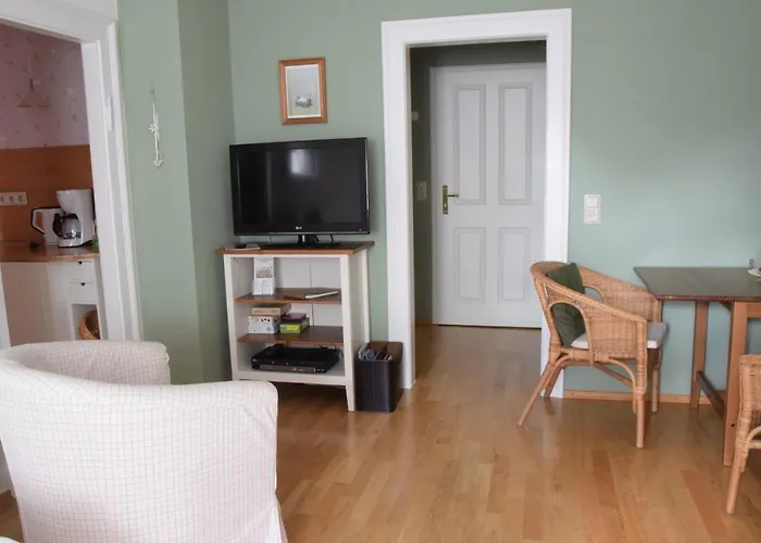 فندق مبيت وإفطار Bed & Breakfast Freiberg 3*